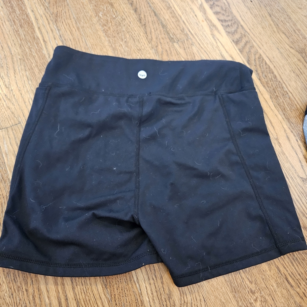 Senita Athletics Black Bike Shorts With Pockets - Picture 2 of 7